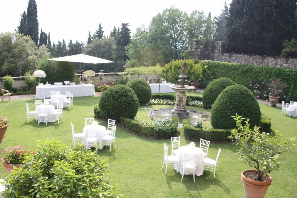 dama-wedding-itali-castle-vincigliata-venue-tuscany-7