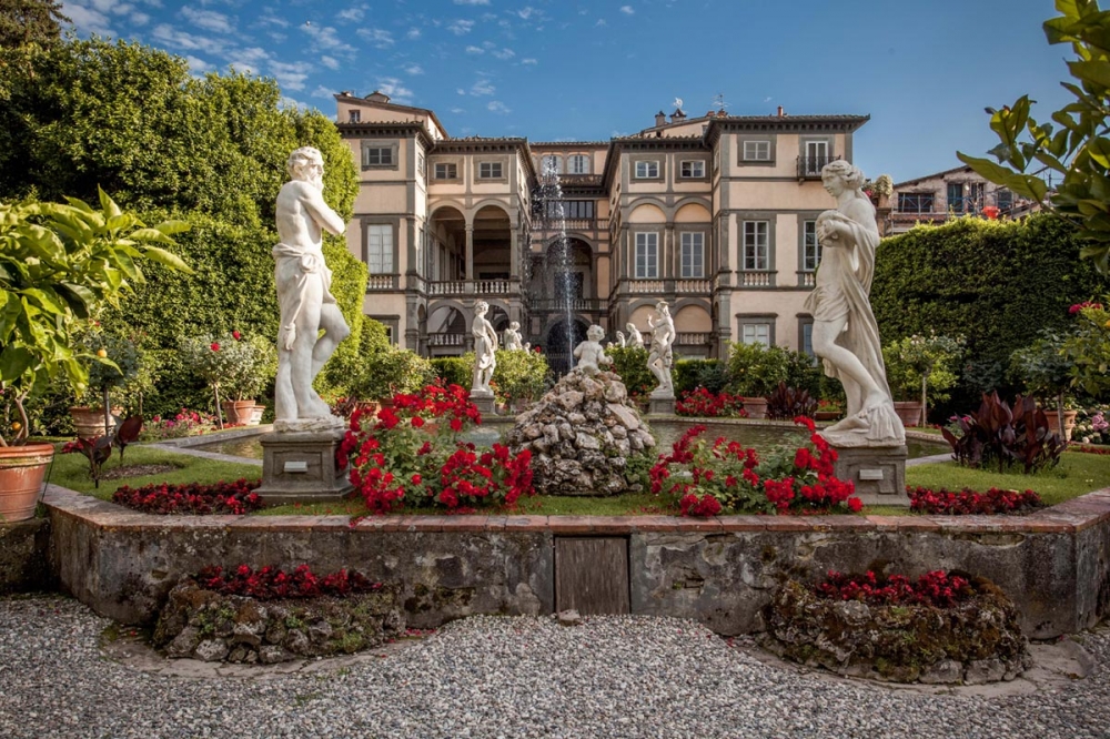 dama-wedding-italy-lucca-palace-venue-tuscany-6